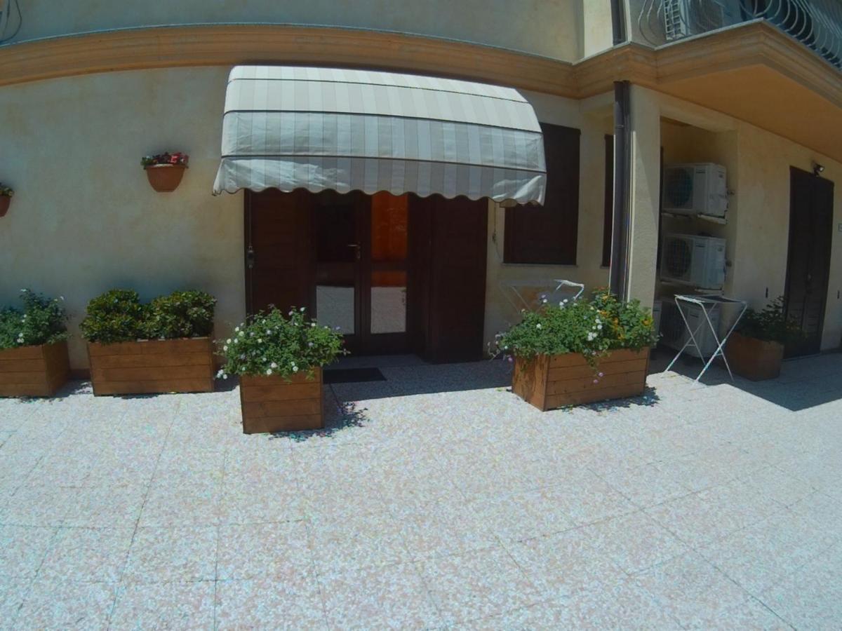 B&B Crisalide La Maddalena  Exterior photo